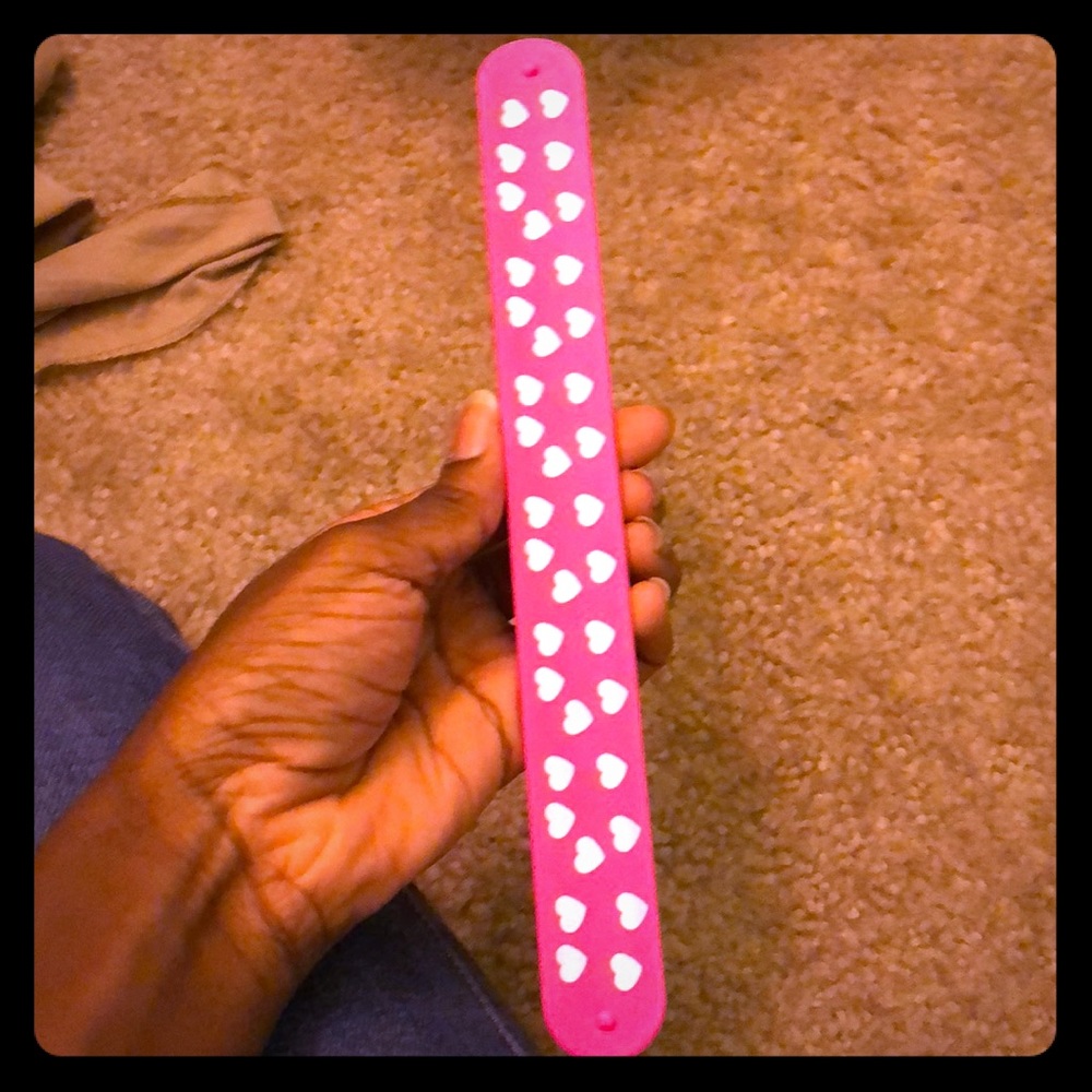 A slap bracelet
